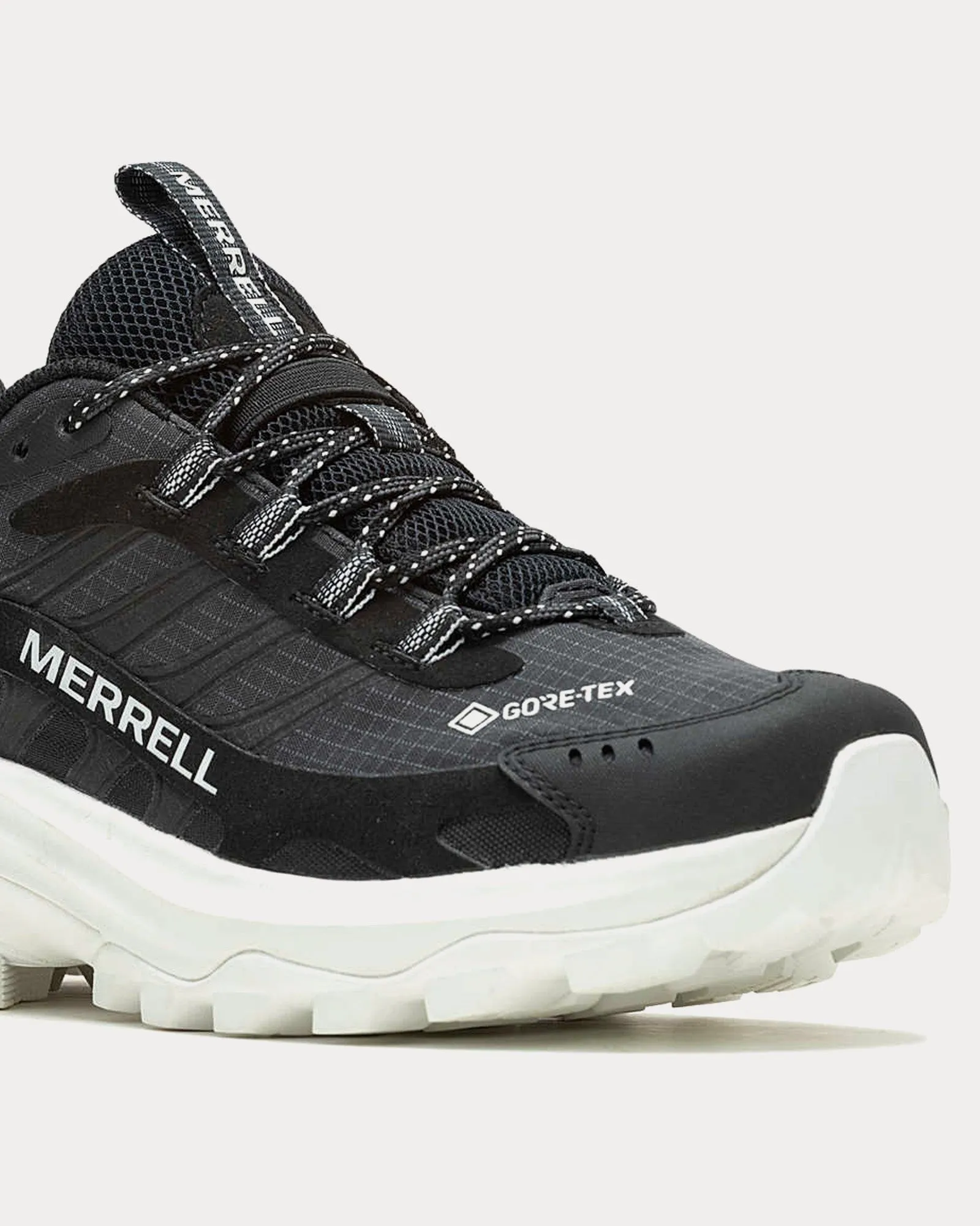 Moab Speed 2 Gore-Tex Black / White Running Shoes