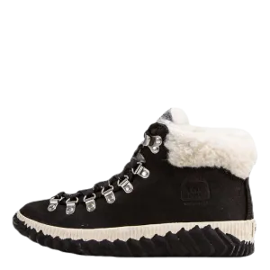 Out n About Plus Conquest Black